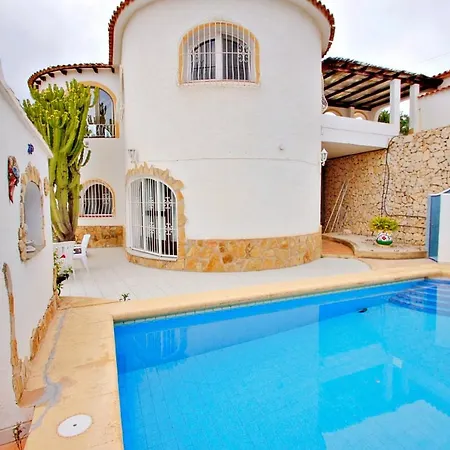 Villa Cuenca - Charming With Private Pool In