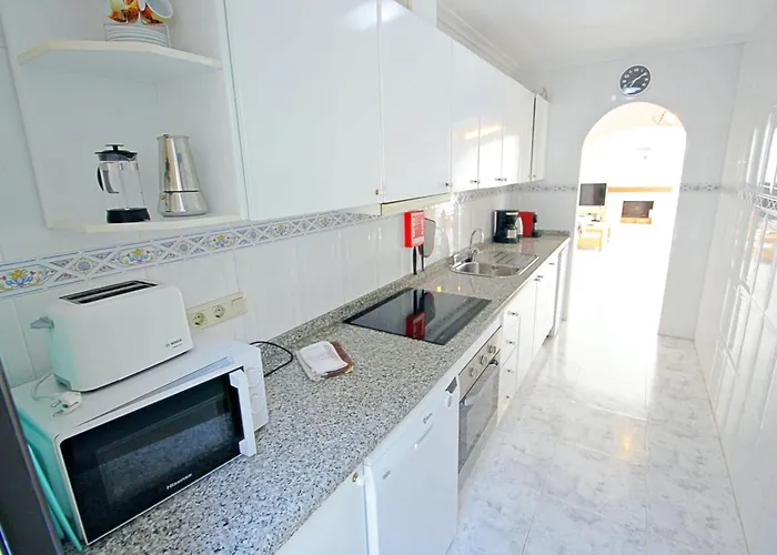 Cuenca - Charming With Private Pool In Villa Benissa